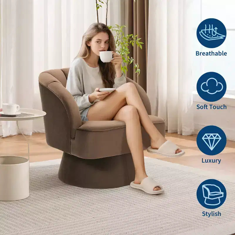 Fauteuil crapaud moderne, pivotant à 360°, avec dossier rayé incurvé et assise large et rembourrée, adapté aux salons, chambres à coucher.